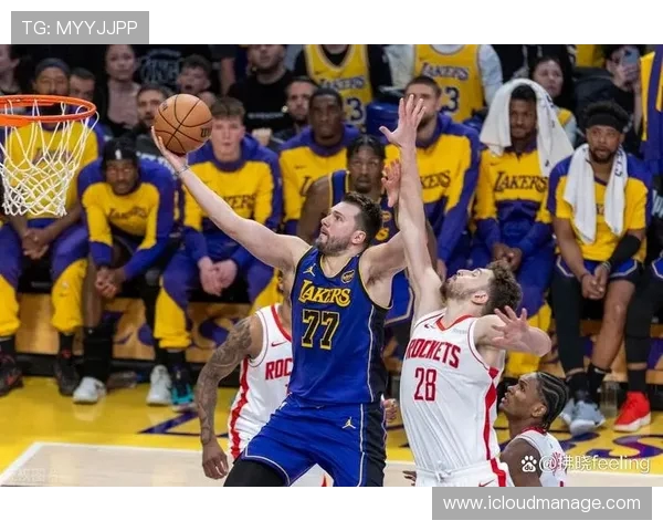 火箭队2020年与湖人比赛精彩回顾及战术点评